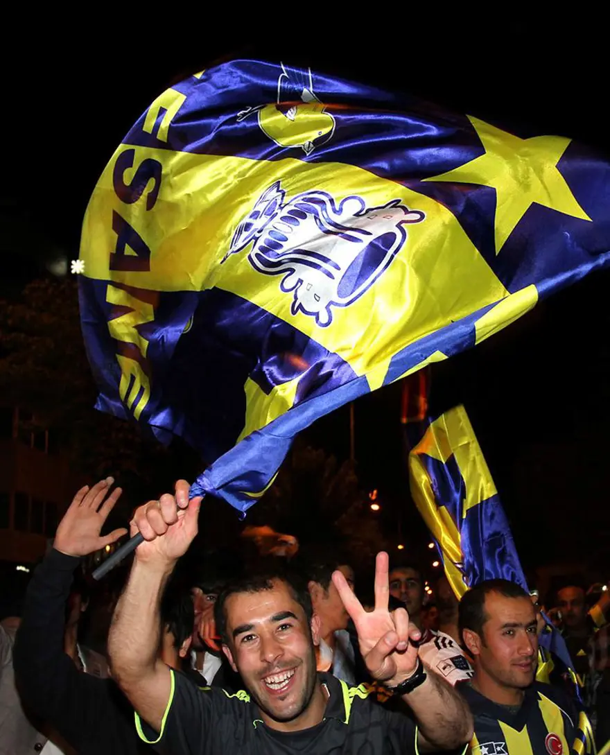 Her yer sarı lacivert 2