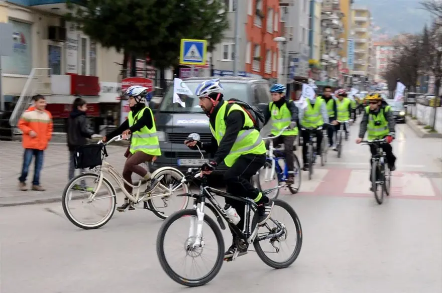 'Yaşamayı seçenler' buluştu 8 'Yaşamayı seçenler' buluştu 8