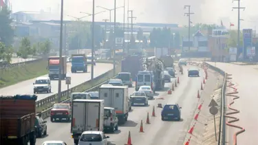 Gebze-Körfez arası trafiğe kapatıldı
