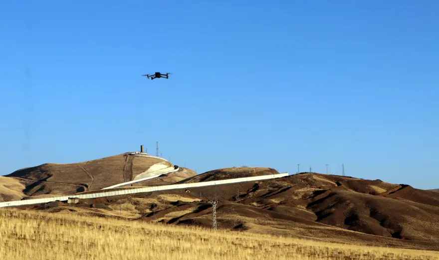 Van-İran sınırına 25 katmanlı güvenlik duvarı!  Yüzde 70'i tamamlandı 15