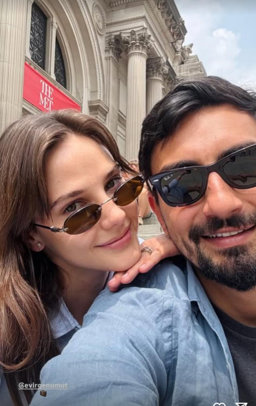 Alina Boz ile Umut Evirgen New York'ta aşka geldi 1