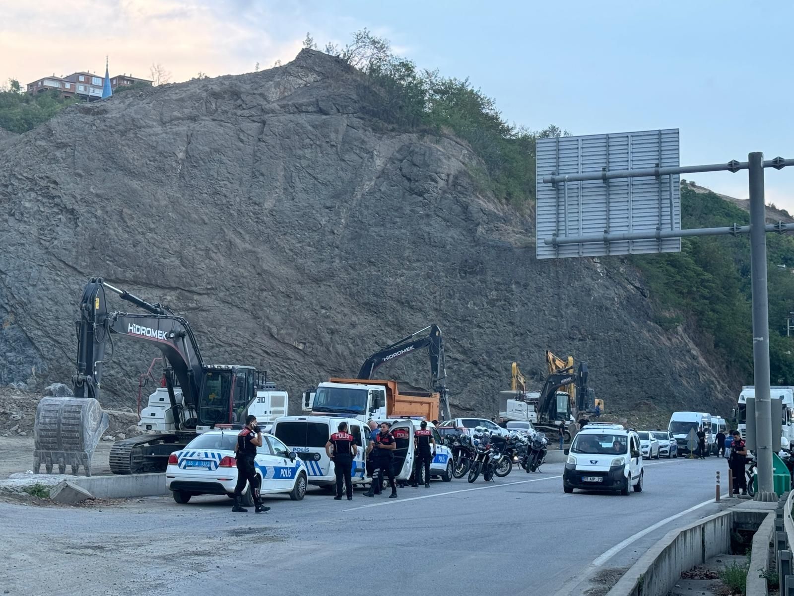 Samsun'da taş ocağında patlama: 4 yaralı