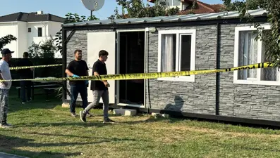 Yaşlı adam evinde başından vurulmuş halde bulundu