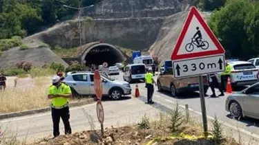 Antalya'da feci kaza: 2 ölü, 4 yaralı