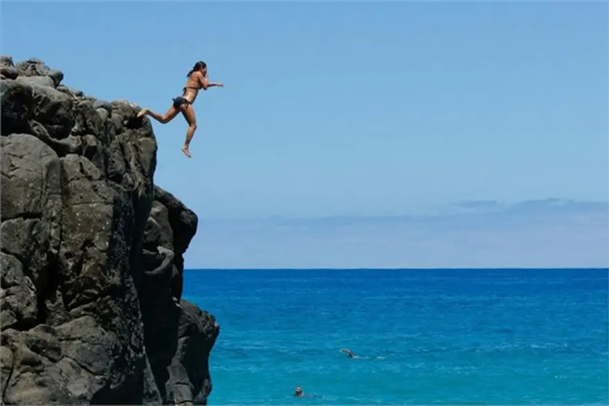 macera tatili, adrenalin turları, tatil önerisi, macera tutkunlarına tatil önerileri, köpek balıklarıyla yüzmek 37