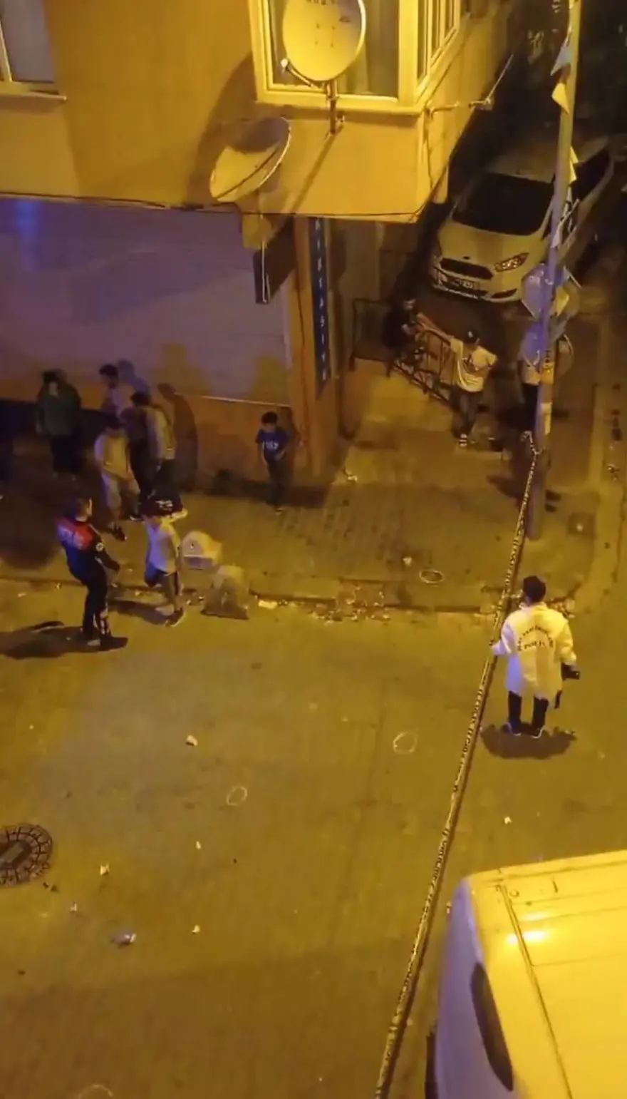 Esenyurt’ta silahlar patladı, düğün yarım kaldı | Damat tepkili:“500 bin lira harcamıştım” 2