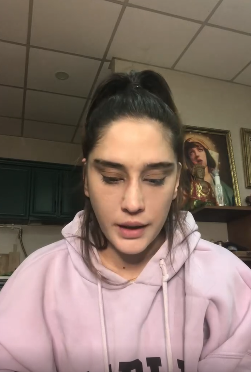 "ÇİRKİN VE DEĞERSİZ OLDUĞUMA ONLAR KADAR İNANDIM" 2 "ÇİRKİN VE DEĞERSİZ OLDUĞUMA ONLAR KADAR İNANDIM" 2