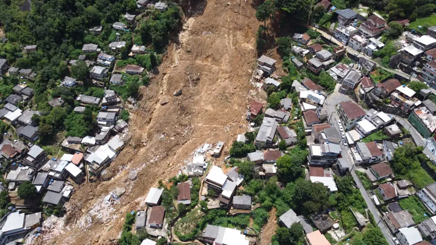 Brezilya’daki sel ve toprak kayması felaketinde can kaybı 171’e yükseldi 13 Brezilya’daki sel ve toprak kayması felaketinde can kaybı 171’e yükseldi 13