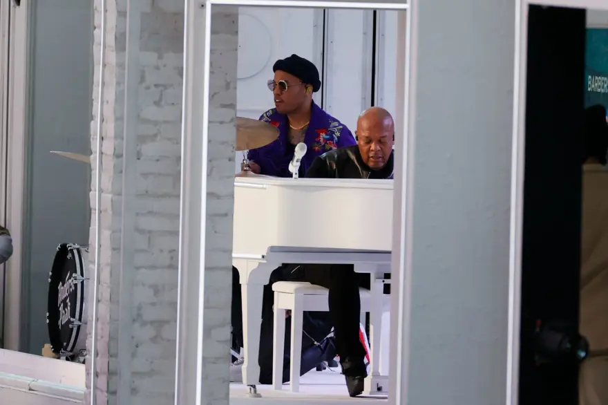 Super Bowl devre arasında hip-hop zirvesi 10