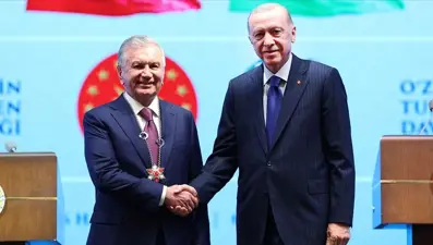 Cumhurbaşkanı Erdoğan, Özbek mevkidaşı Mirziyoyev ile görüştü