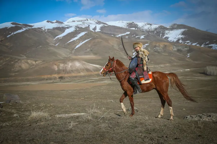 kırgız türkleri, ulupamir köyü, van ulupamir, erciş ulupamir, han otağı 17