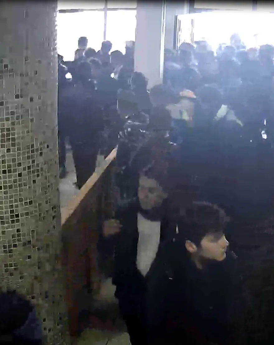 Öğretmen ve müdür yardımcısına öğrencilerden dayak 5