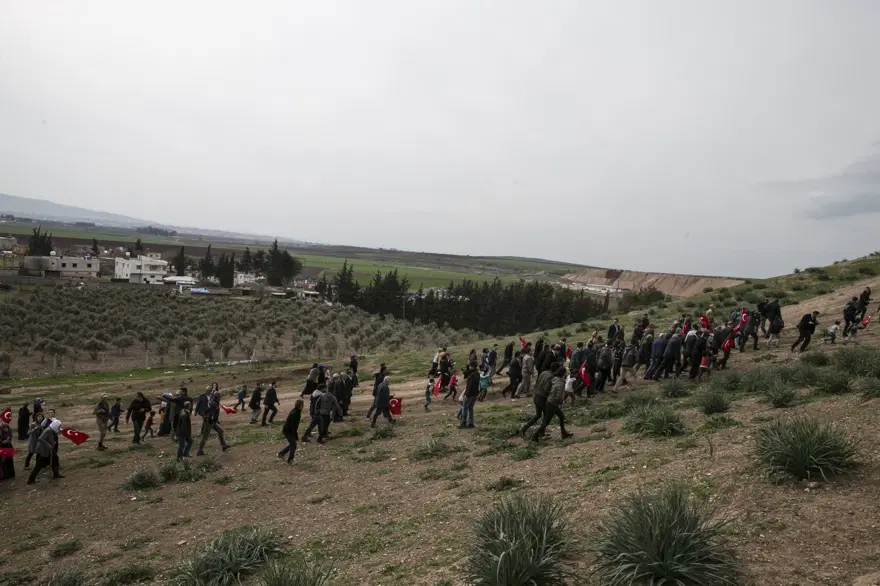 Sanatçılar, Zeytin Dalı Harekatı'na destek için Suriye sınırına gitti 18