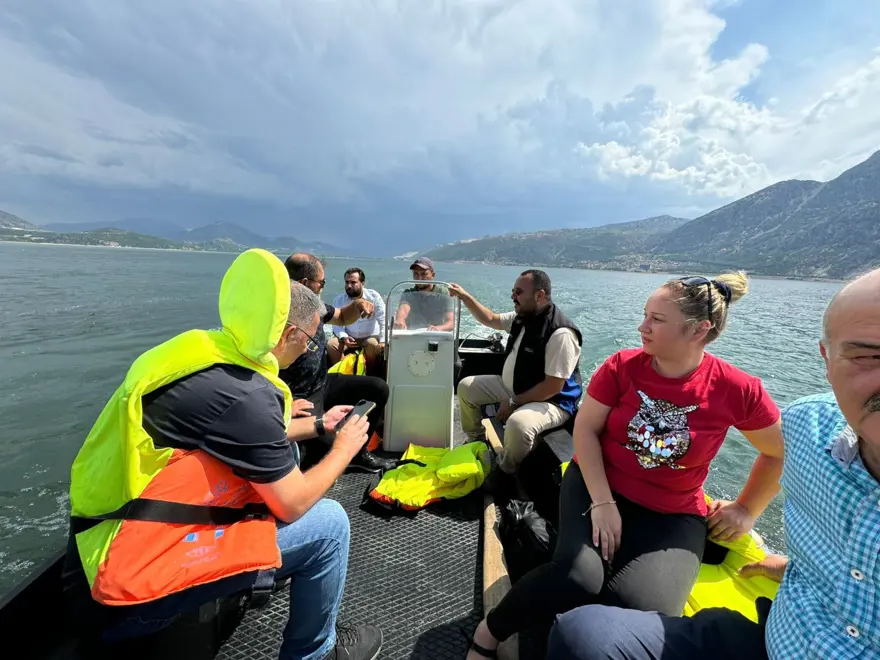 "EĞİRDİR GÖLÜ CAN ÇEKİŞİYOR" 5