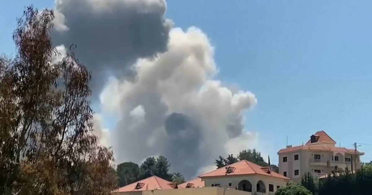 İsrail Lübnan'da Filistin mülteci kampını vurdu: En az 11 ölü