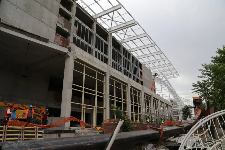 YHT Garaj inşaatında kaza 4