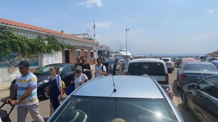 Bozcaada'ya akın akın geliyorlar 