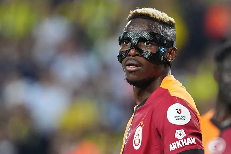 OSIMHEN'DEN 5 YIL SONRA İLK 4