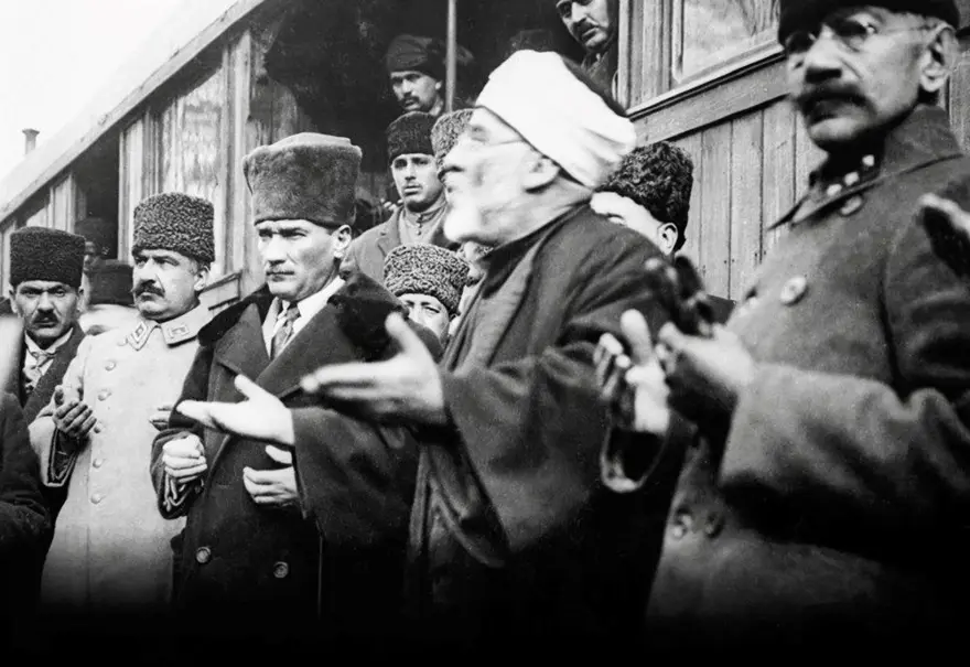 Cumhuriyet 102 yaşında! Dijital restorasyonla yenilenmiş 100 Atatürk fotoğrafı 73