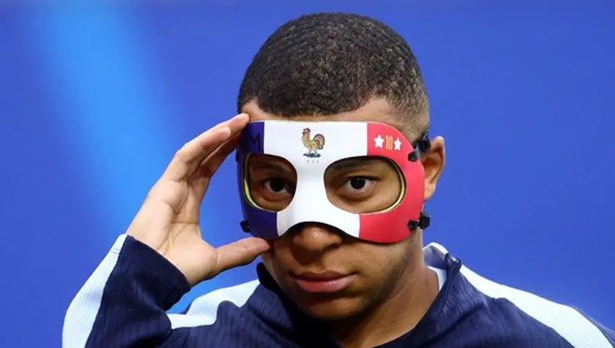 Mbappe PSG ile davalık oldu! 55 milyon euro talebi 2 Mbappe PSG ile davalık oldu! 55 milyon euro talebi 2
