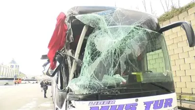 15 Temmuz Demokrasi Otogarında iki otobüs çarpıştı