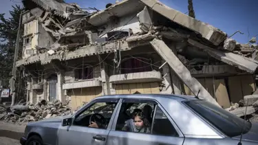 İsrail'den Lübnan'ın Baalbek bölgesine hava saldırısı: 50'den fazla sivil öldü