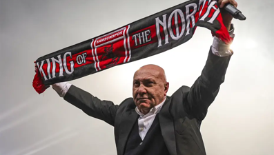 Başkan gece yarısı 03.52'de duyurdu! Taraftara "El Salvador'dan sesleniyorum" diyerek müjdeyi verdi