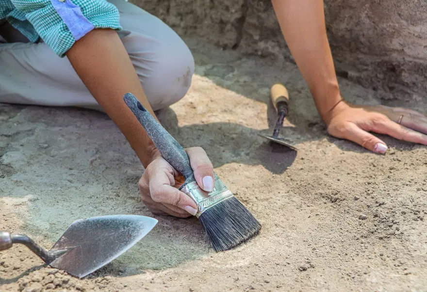 Bronz Çağı’nda Britanya: 4 bin 500 yıllık yamyamlık ve toplu katliamın izleri ortaya çıktı! 4 Bronz Çağı’nda Britanya: 4 bin 500 yıllık yamyamlık ve toplu katliamın izleri ortaya çıktı! 4