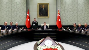 Darbe bildirisinde yaver izi Darbe bildirisinde yaver izi