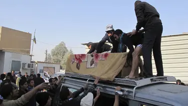 Irak'ta cenaze törenine bomba: 30 ölü