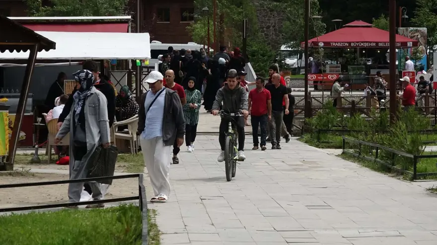 Trabzon’a turist akını (Her gün 35 seferle 4 bin 500 kişigeliyor) 5
