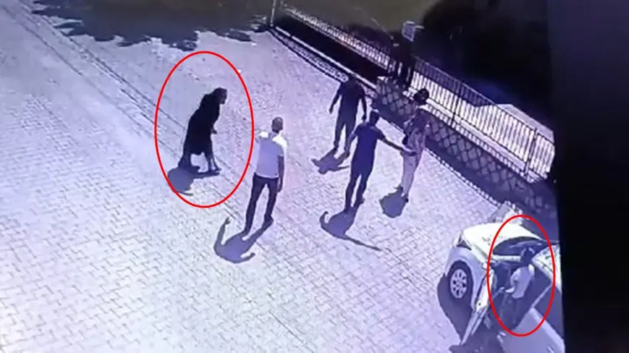 “DÜĞÜNDEN SONRA NORMAL BİRİ OLMADIĞINI FARK ETTİK” 4 “DÜĞÜNDEN SONRA NORMAL BİRİ OLMADIĞINI FARK ETTİK” 4
