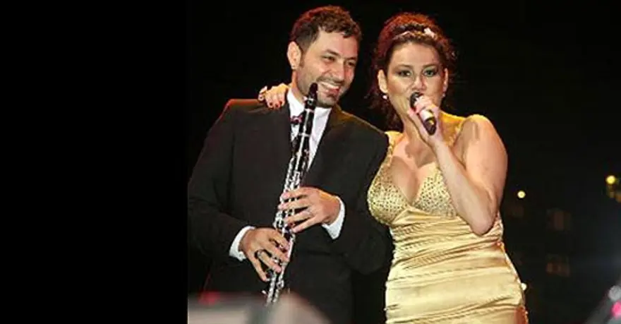 Deniz Seki tahliye oldu (Cezaevinden beyaz güvercinle çıktı) 15