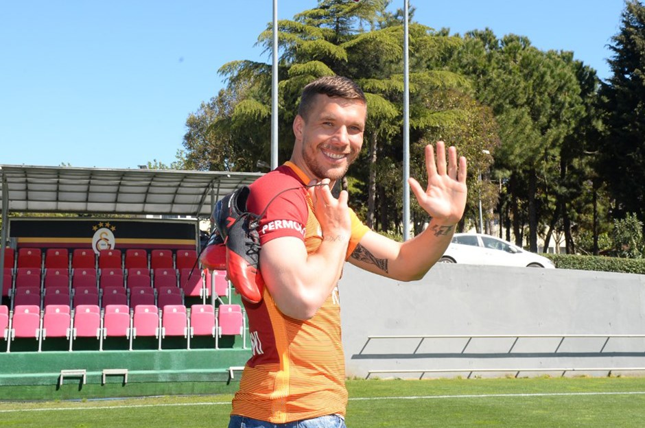 Podolski'den ayrılık mesajı: Beni unutmayın