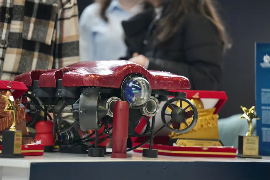 Türk öğrenciler yapay zekalı su altı aracı ile Norveç yolcusu 2