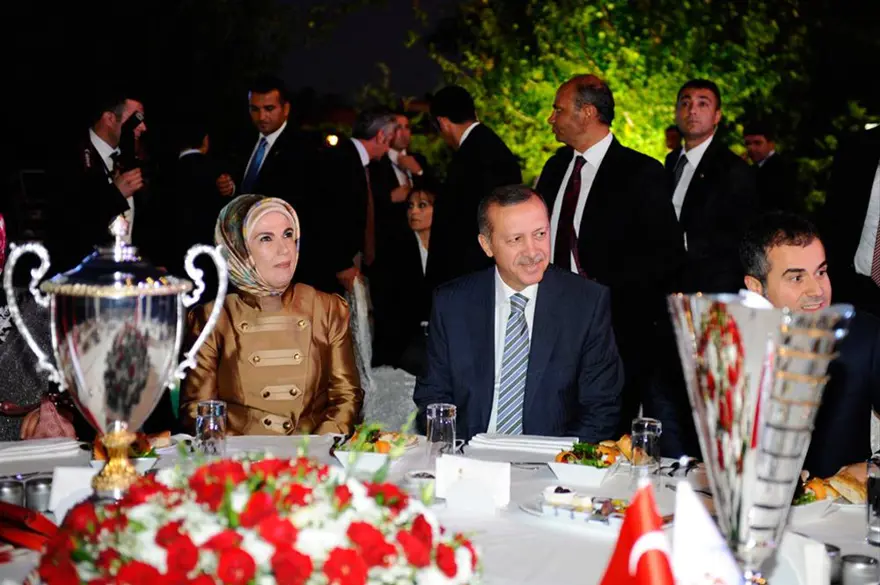 Şampiyonlarla iftar yemeği 8