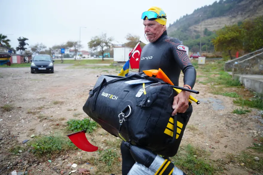 "BİR YILDA 1500 KİLOMETRE YÜZÜYORUM" 4