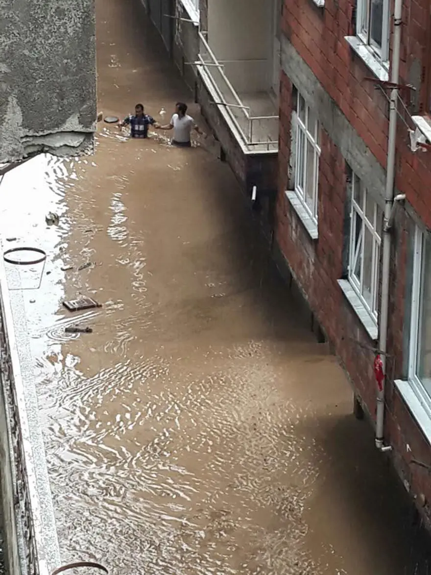 Artvin'de sel faciası: 7 kişi hayatını kaybetti 2