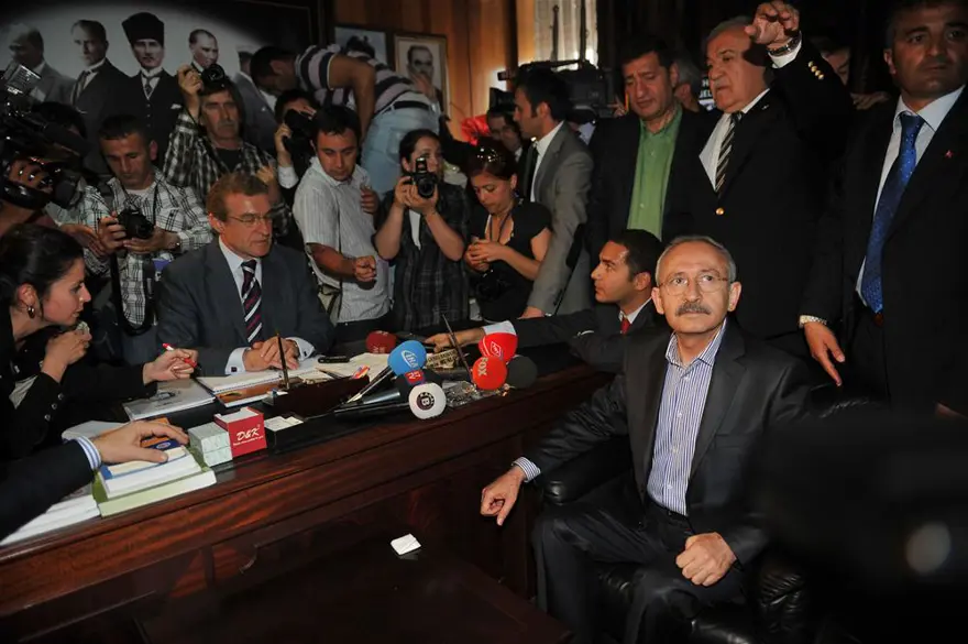 ‘Gandi Kemal’ yollarda 22