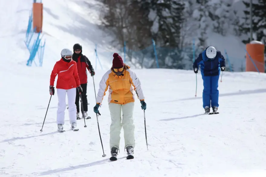 Ilgaz Dağı Kayak Merkezi hafta sonu birçok ilden ziyaretçiyiağırlıyor 3