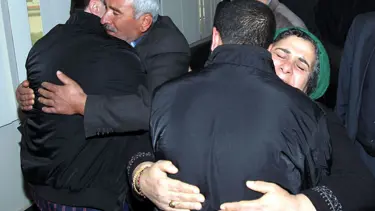 Habur'da ağlatan kavuşma