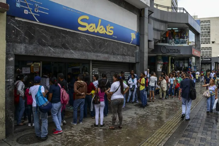 Venezuela en değerli parasını tedavülden kaldırdı 3