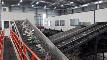 Çöp ayrıştırma bandında yepyeni doğmuş yeni doğan cesedi bulundu