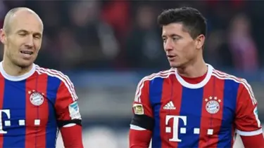 Bayern Münih iki yıldızını kaybetti