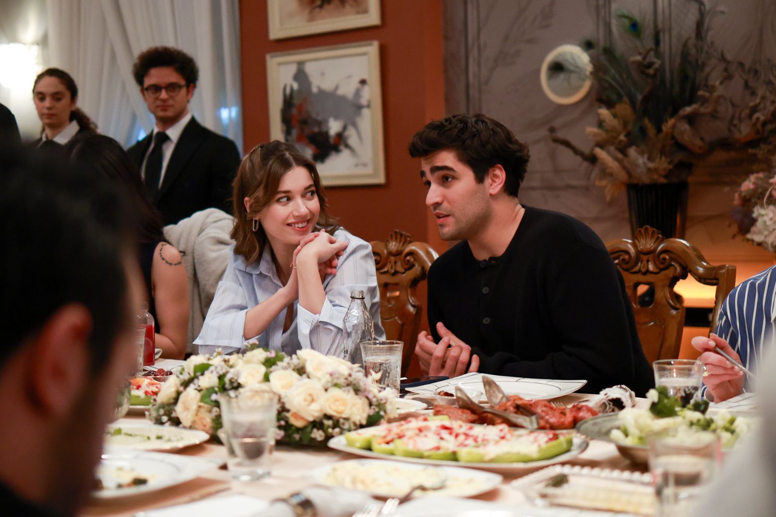 Yalı Çapkını yeni bölüm: Ferit ve Seyran yeni bir hayata adım atıyor