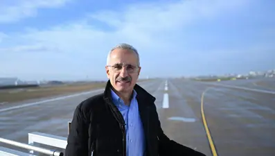 İstanbul Havalimanı'nda yeni dönem: Aynı anda 3 uçak iniş veya kalkış yapabilecek