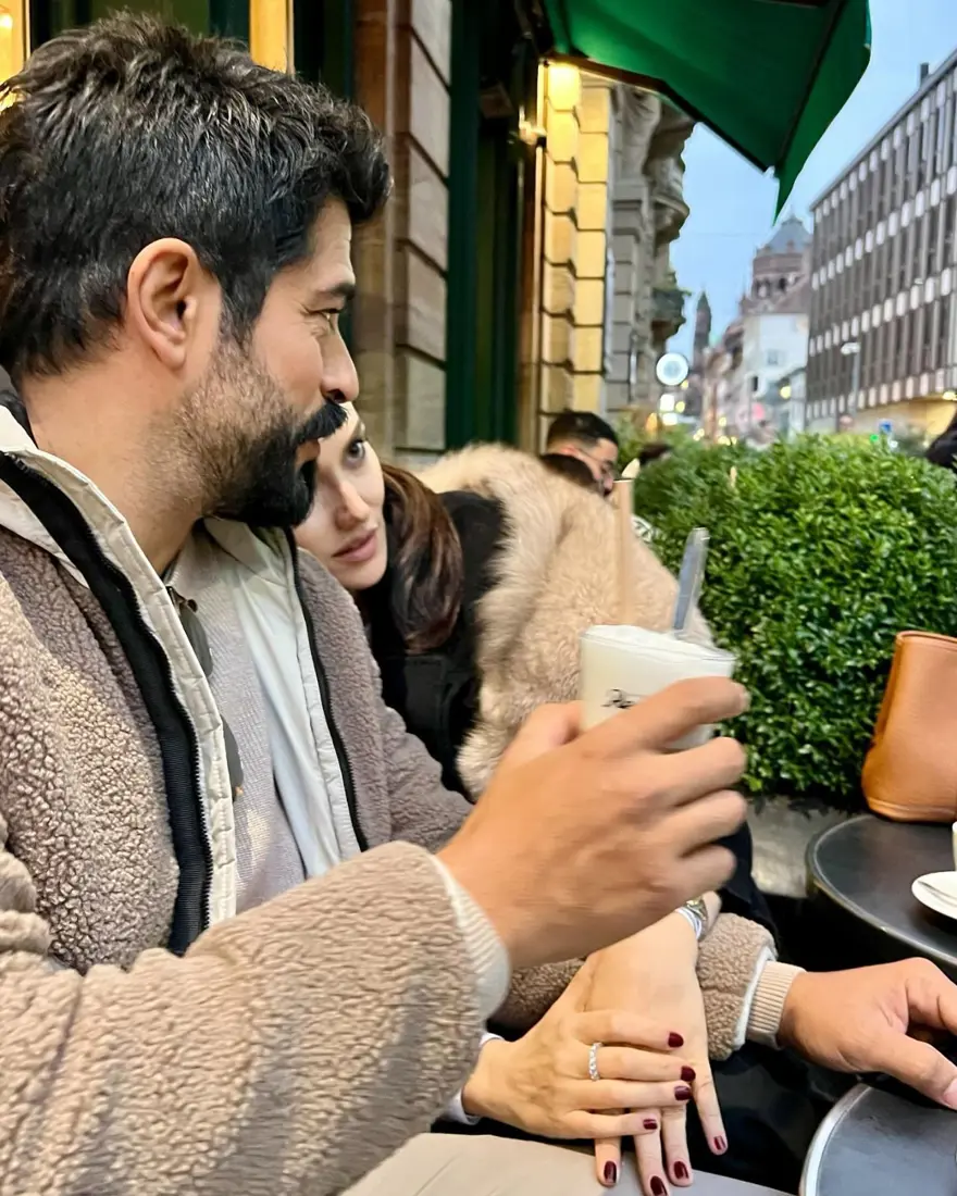 Fahriye Evcen'in Strazburg pozları gündem oldu 8