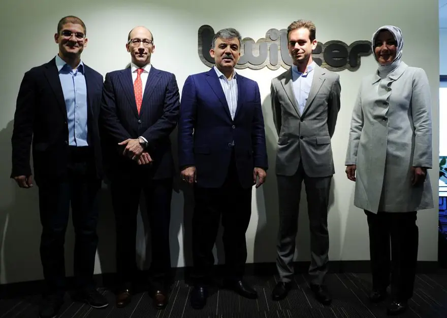 Cumhurbaşkanı Gül Twitter'da 7 Cumhurbaşkanı Gül Twitter'da 7