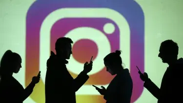 Instagram hikayeleri Facebook'a geliyor