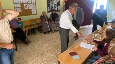 İlçe değişikliği için sandığa gittiler: Uzunkavak artık Kumlu'nun mahallesi
